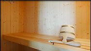 Ferienhaus Kolumbus Badezimmer mit Sauna und Whirlpool