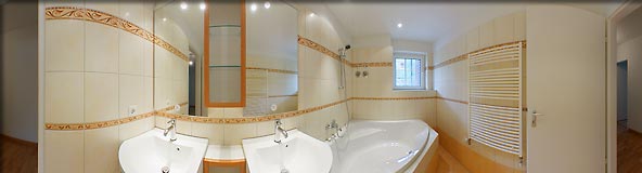 Interaktives JAVA-Panorama auf Mausklick! 360-Grad-Panorama:Badezimmer-5-Zimmer-Musterwohnung-der-Waldsiedlung-Zehlendorf-Berlin